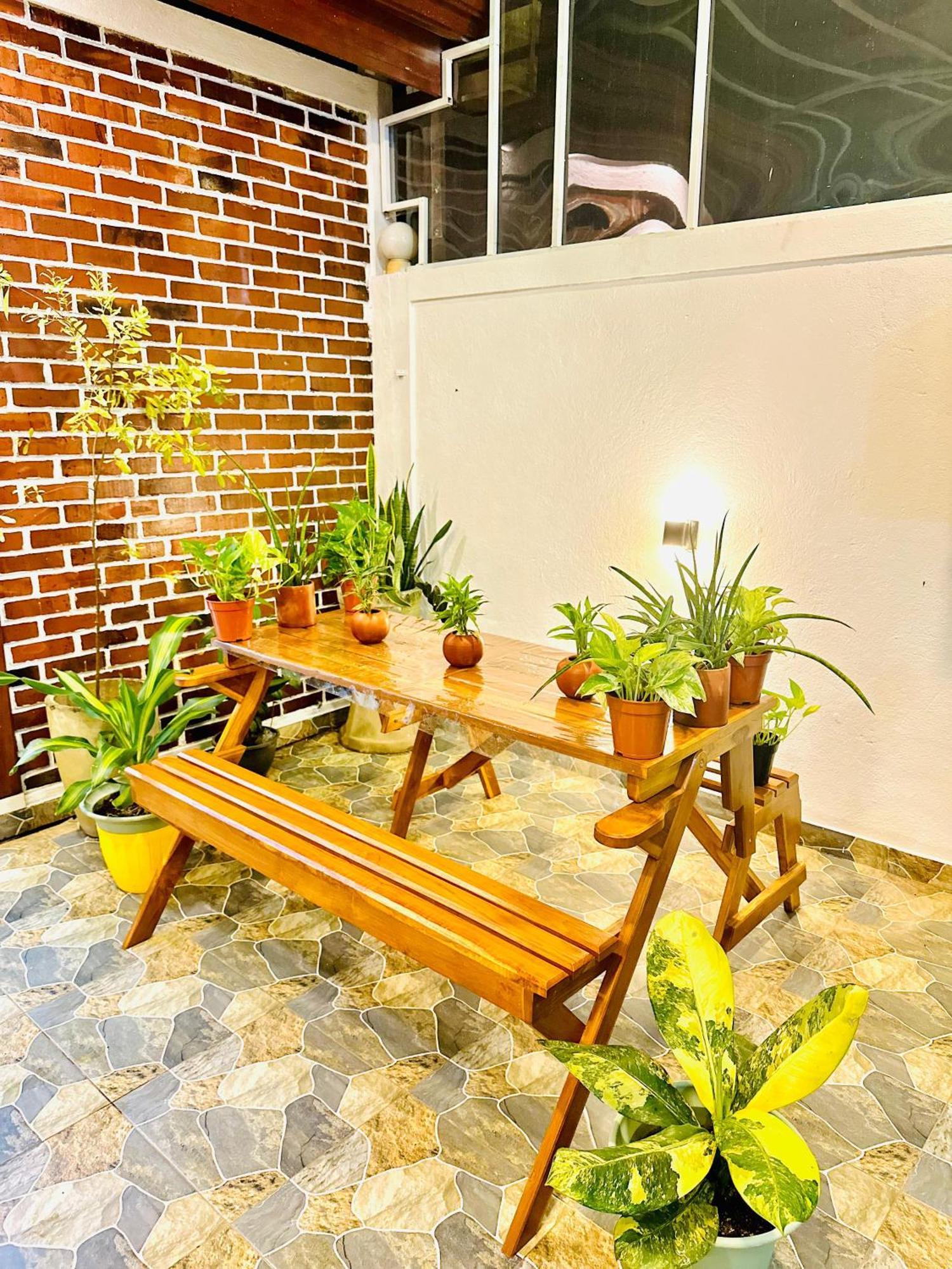 Otha Shy Airport Transit Hotel คาตุนายากา ภายนอก รูปภาพ