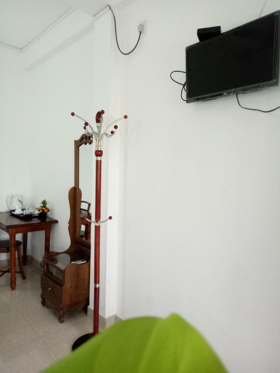 Otha Shy Airport Transit Hotel คาตุนายากา ภายนอก รูปภาพ