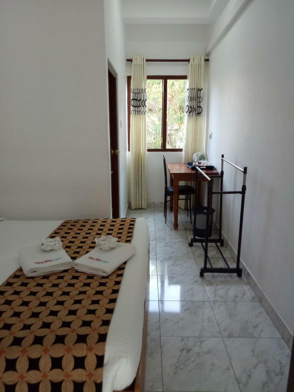 Otha Shy Airport Transit Hotel คาตุนายากา ภายนอก รูปภาพ